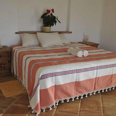 Cabanas El Nido De La Huilota Hotel เตโปซตลัน ภายนอก รูปภาพ