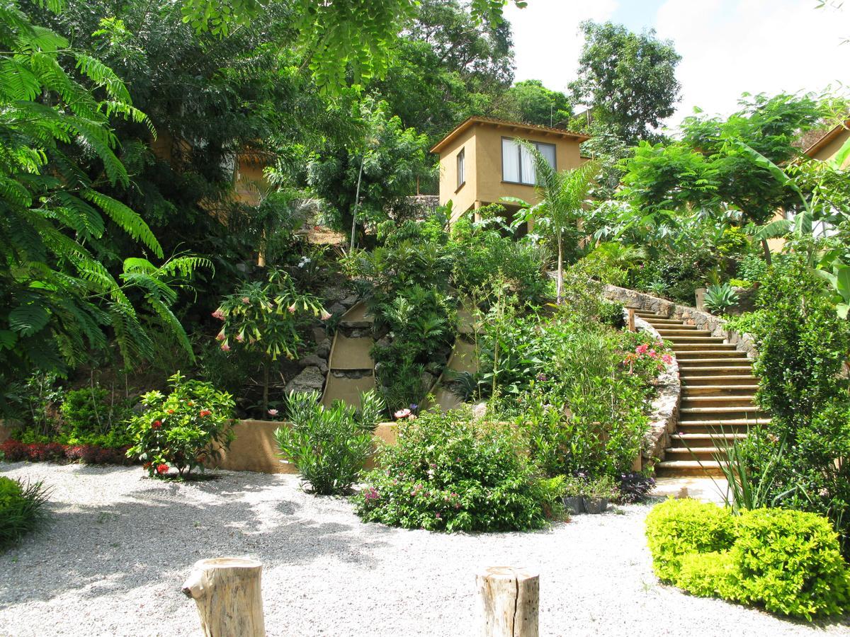 Cabanas El Nido De La Huilota Hotel เตโปซตลัน ภายนอก รูปภาพ